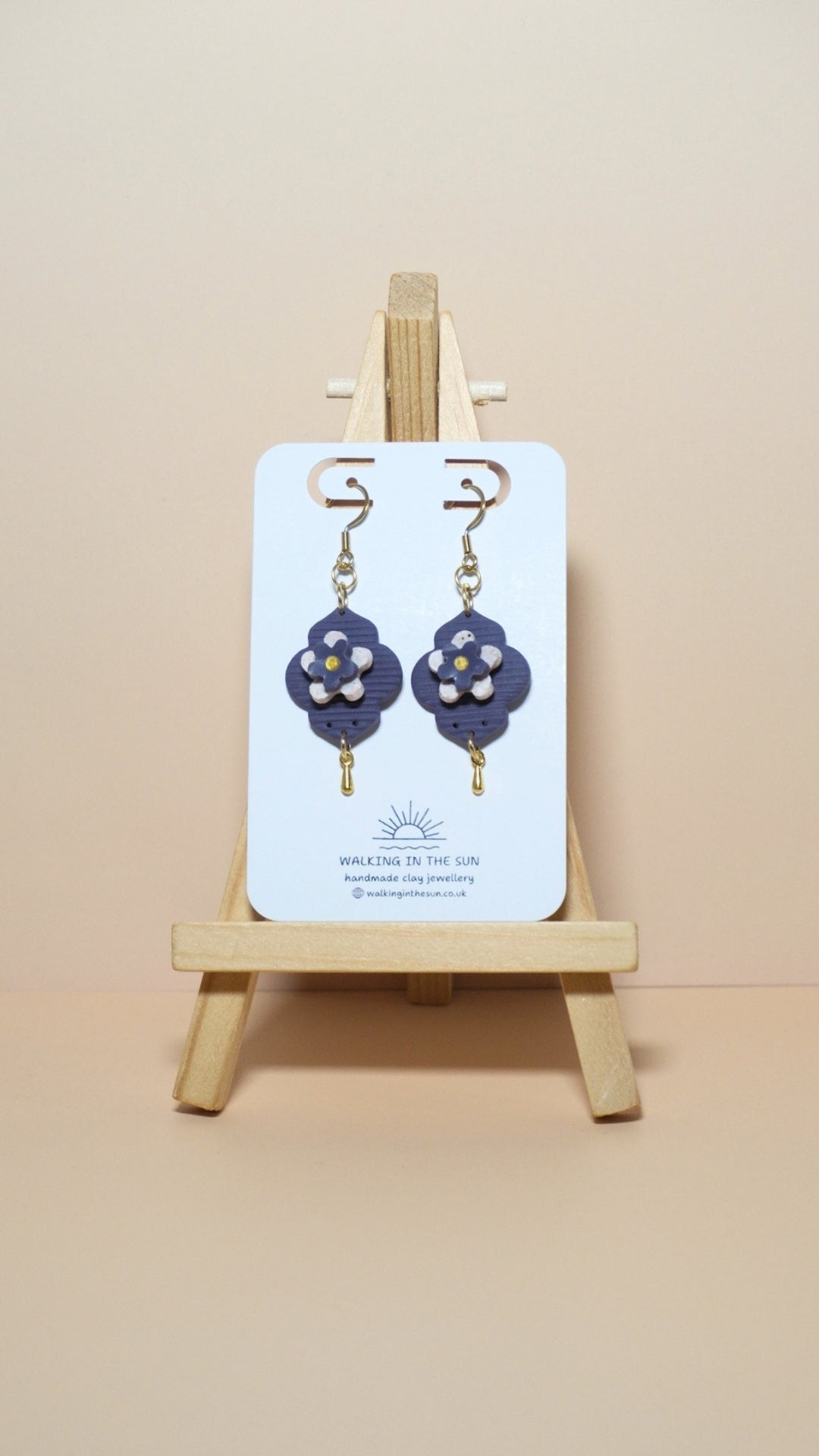 *NEW* | 16 | The Winter Collection | Marble Flower Charm Polymer Clay Earrings (Multiple Colours)