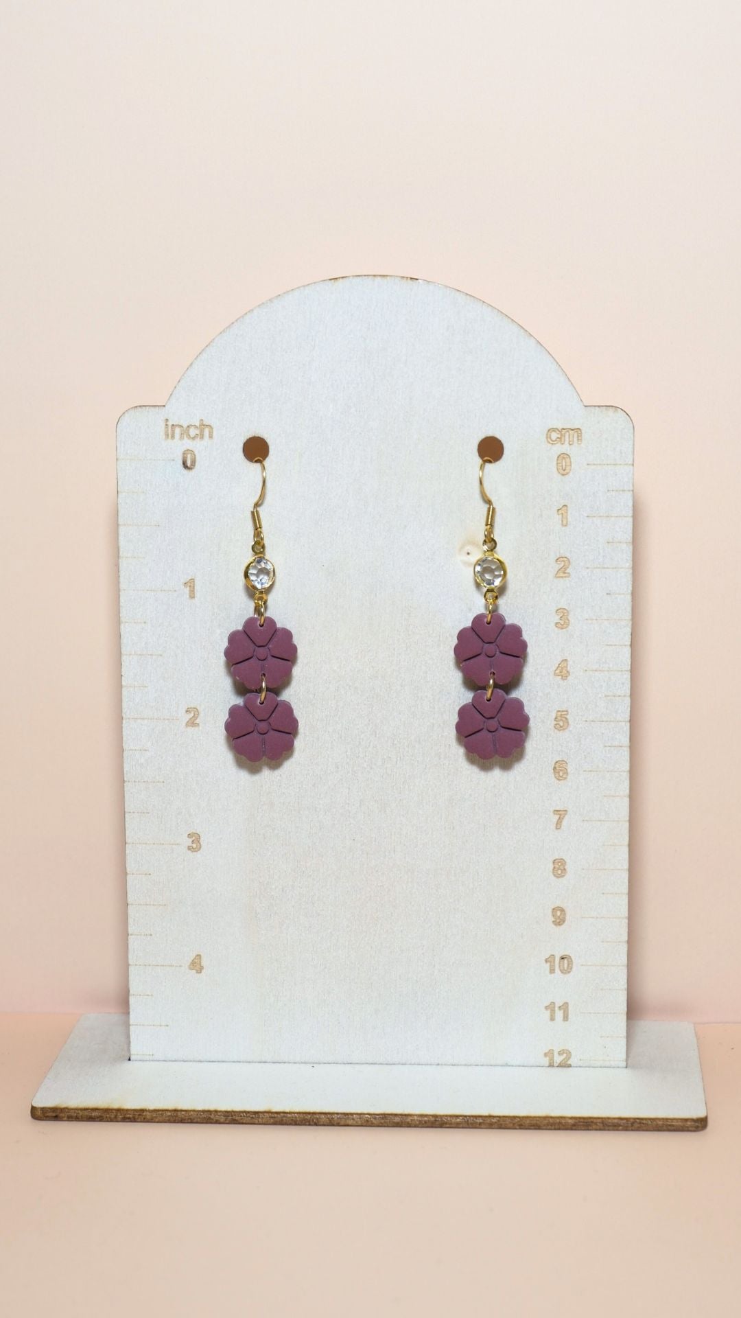 Handmade classic flower stack with gem polymer clay earrings size guide showing scale and measurements – Winter collection