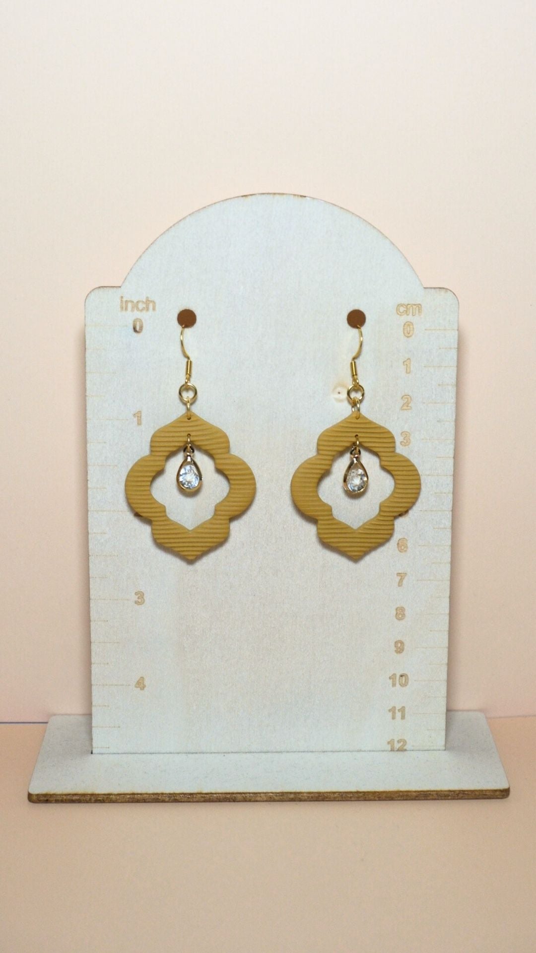 Handmade crystal drop frame polymer clay earrings size guide showing scale and measurements – Autumn collection