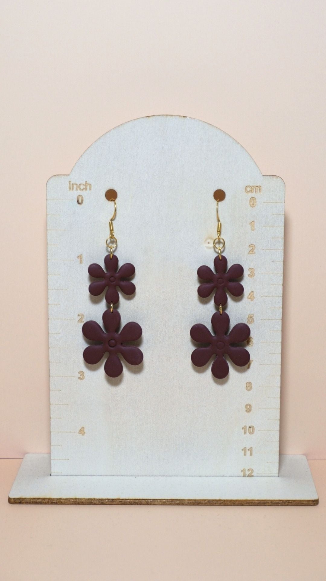 Handmade flower stack polymer clay earrings size guide showing scale and measurements – Autumn collection